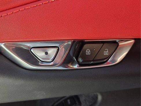 Certified 2020 Chevrolet Corvette Stingray Preferred Cpe w/ 2LT Preferred Equipment Group RWD image 19