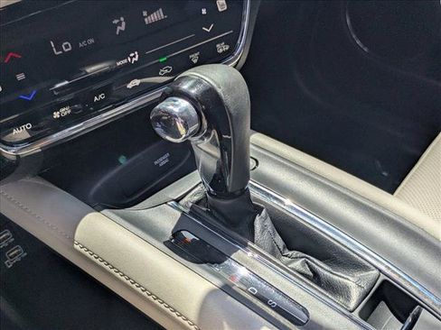 Used 2019 Honda HR-V EX-L image 12