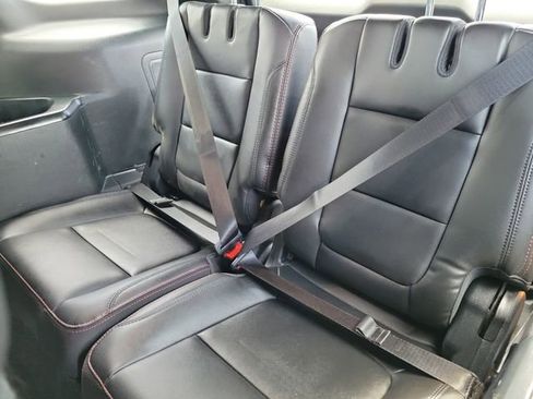 Used 2018 Ford Explorer Sport w/ Equipment Group 401A AWD/4WD image 28