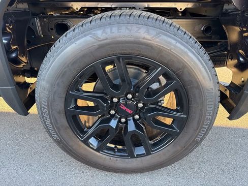 New 2026 GMC Sierra 1500 Elevation image 35