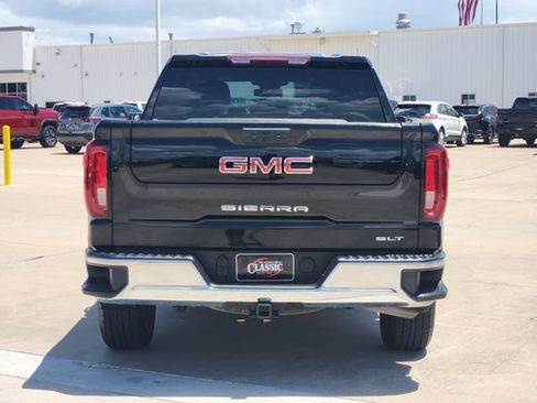Used 2025 GMC Sierra 1500 SLT RWD image 6