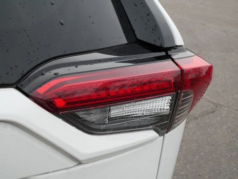 Certified 2024 Toyota RAV4 XLE image 17