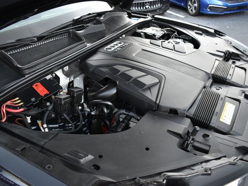 Used 2018 Audi Q7 3.0T Prestige w/ Prestige Package image 54