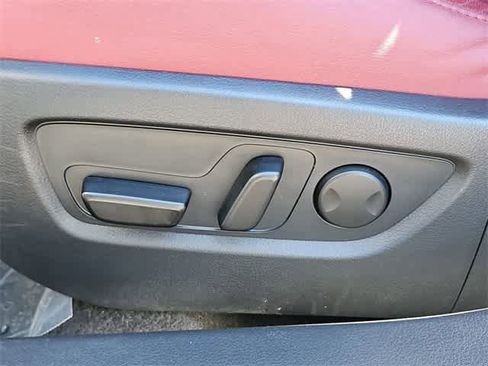 Used 2024 MAZDA CX-30 AWD 2.5 S w/ Preferred Package image 17