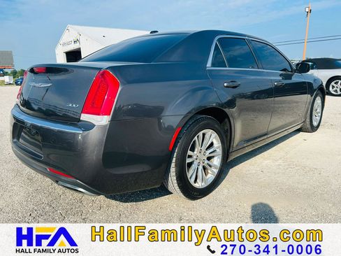 Used 2015 Chrysler 300 Touring w/ Limited Group RWD image 5