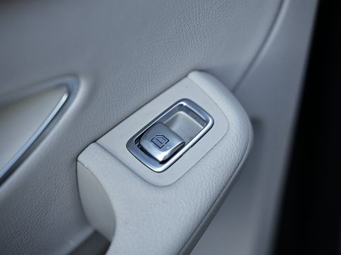 Used 2022 Mercedes-Benz GLC 300 4MATIC image 26