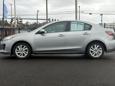 Used 2013 MAZDA MAZDA3 i Touring image 6