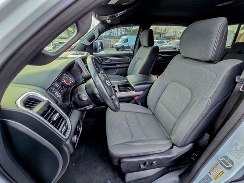 Used 2022 RAM 1500 Big Horn image 32