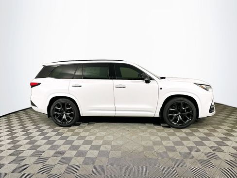 New 2026 Lexus TX 500h AWD image 8