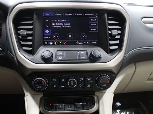 Used 2023 GMC Acadia Denali AWD/4WD image 35