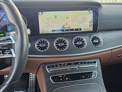 Used 2022 Mercedes-Benz E 450 Cabriolet image 9