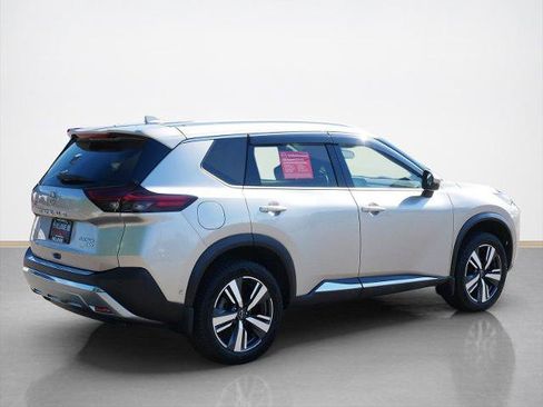 Certified 2023 Nissan Rogue Platinum w/ Platinum Premium Package AWD/4WD image 3