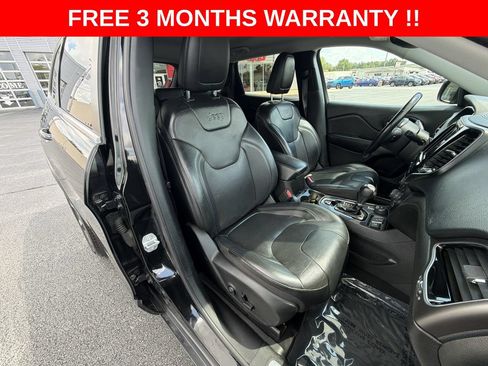 Used 2019 Jeep Cherokee Limited AWD/4WD image 20