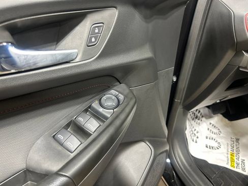 Used 2023 Chevrolet TrailBlazer RS w/ Convenience Package AWD/4WD image 25