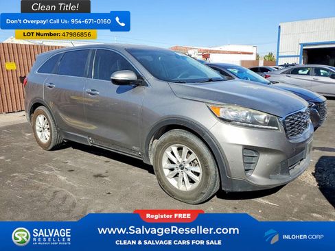 Used 2019 Kia Sorento AWD V6 image 5