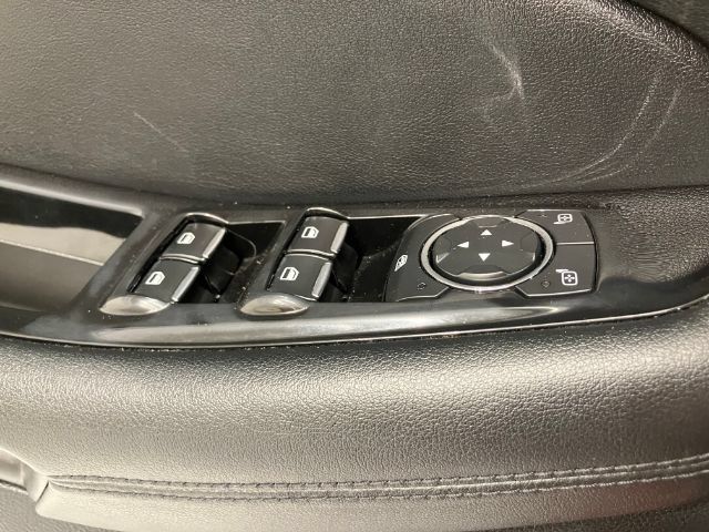 Used 2016 Ford Edge SEL w/ Equipment Group 201A AWD/4WD image 46