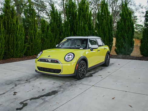 Used 2025 MINI Cooper S image 5