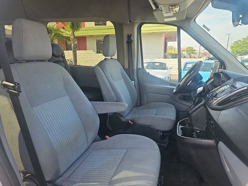 Used 2016 Ford Transit 350 XLT image 10
