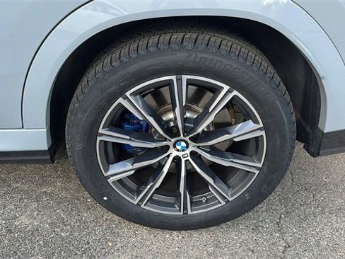 Used 2024 BMW X6 M60i w/ Dynamic Handling Package image 7