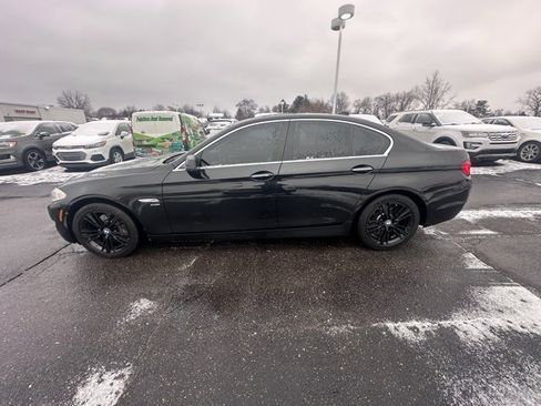 Used 2011 BMW 535i xDrive Sedan image 2
