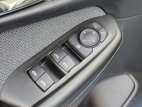 Used 2024 Chevrolet TrailBlazer LT w/ Driver Confidence Package FWD image 23