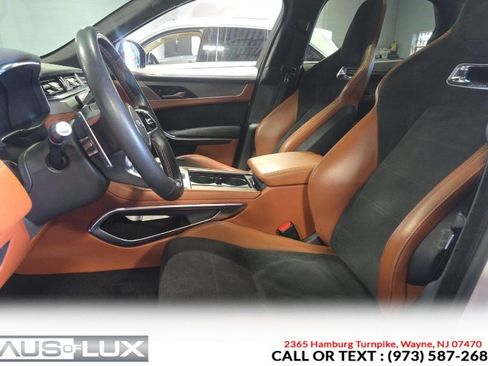 Used 2021 Jaguar F-PACE SVR AWD/4WD image 4