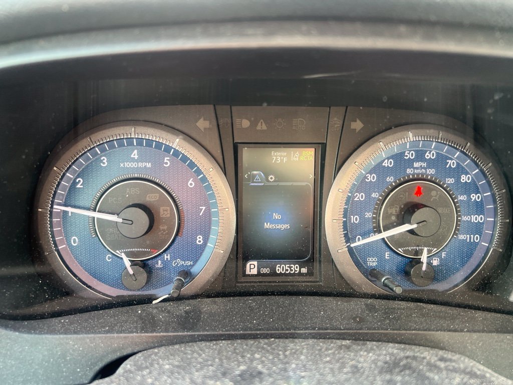 Used 2019 Toyota Sienna XLE w/ XLE Navigation Package FWD image 13