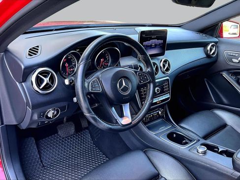 Used 2018 Mercedes-Benz GLA 250 4MATIC image 18