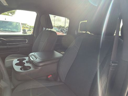 Used 2025 RAM 2500 Big Horn AWD/4WD image 17