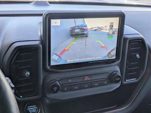 Used 2022 Ford Bronco Sport Outer Banks image 11