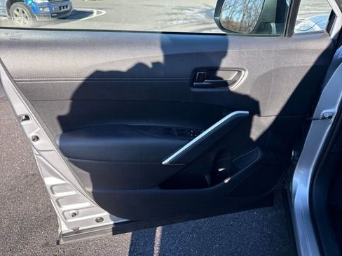 Certified 2024 Toyota Corolla Cross SE image 15