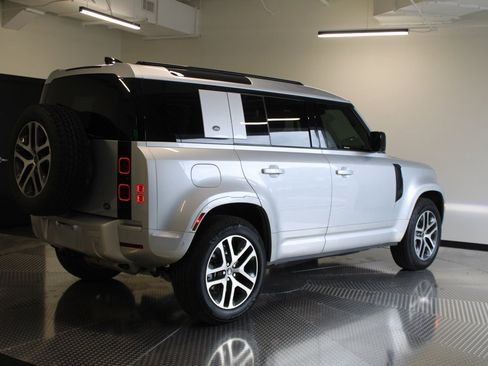 Used 2022 Land Rover Defender 110 XS Edition image 8