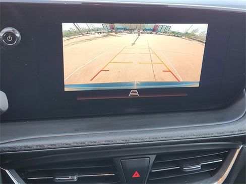 Used 2024 Buick Encore GX Sport Touring w/ Experience Buick Package image 18