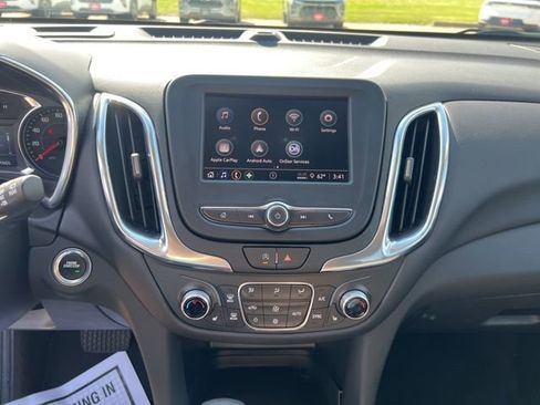 Used 2024 Chevrolet Equinox LT image 18