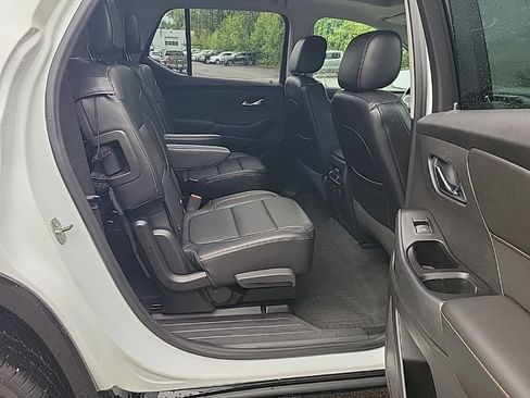 Used 2018 Chevrolet Traverse Premier w/ Redline Edition AWD/4WD image 35