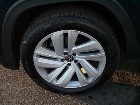 Certified 2021 Volkswagen Atlas SEL w/ MDO Package (Bench Seat) image 13