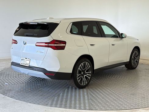 New 2026 BMW X3 xDrive30i w/ Premium Package AWD/4WD image 9