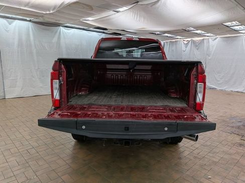 Used 2017 Ford F250 XLT w/ XLT Premium Package AWD/4WD image 6