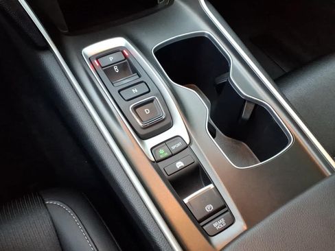 Certified 2022 Honda Accord Sport image 22
