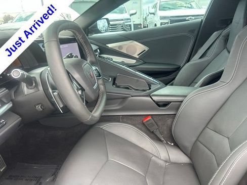 Used 2024 Chevrolet Corvette Stingray Preferred Cpe w/ Z51 Performance Package RWD image 17