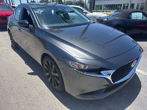 Used 2025 MAZDA MAZDA3 s FWD image 1