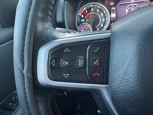 Used 2020 RAM 1500 Big Horn AWD/4WD image 30