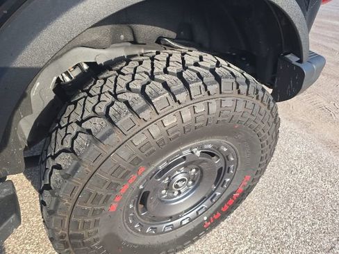 Used 2024 Ford Bronco Black Diamond AWD/4WD image 8