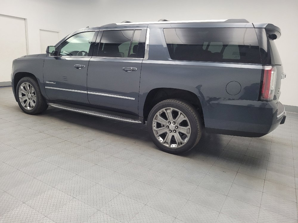Used 2019 GMC Yukon XL Denali w/ Open Road Package AWD/4WD image 3