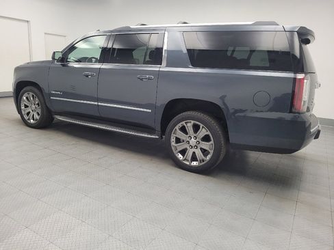 Used 2019 GMC Yukon XL Denali w/ Open Road Package AWD/4WD image 3