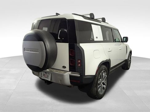 Used 2020 Land Rover Defender 110 HSE AWD/4WD image 22