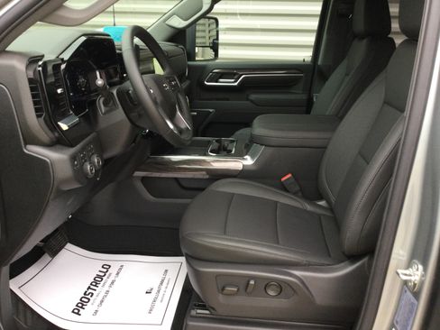 New 2026 Chevrolet Silverado 2500 LTZ w/ Trail Boss Package AWD/4WD image 9