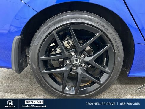 Used 2024 Honda Civic Sport image 10