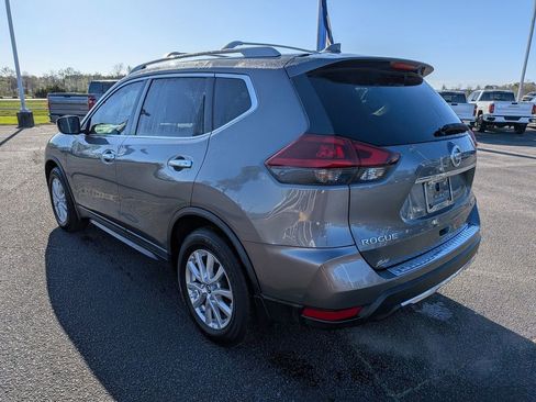 Used 2019 Nissan Rogue S w/ Special Edition Package image 7