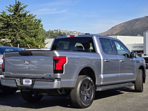 New 2025 Ford F150 Lightning Flash AWD/4WD image 21